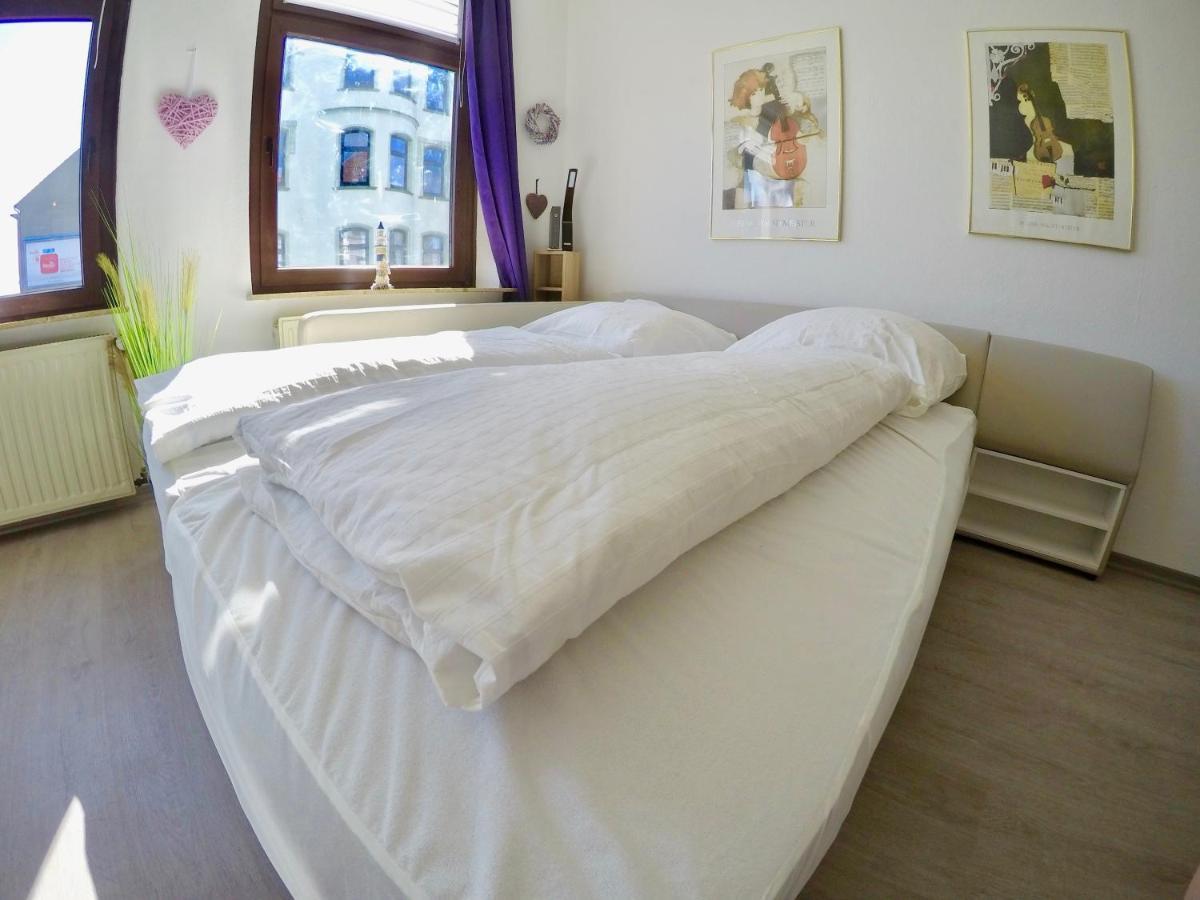 Vivid - Studioapartment Mit Balkon - Netflix - Wlan Wilhelmshaven Ngoại thất bức ảnh